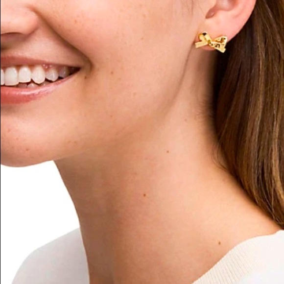 NWT kate ♠️ spade “Skinny Minnie Bow Gold Earrings